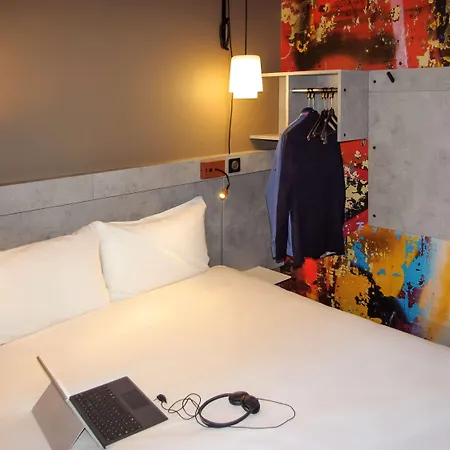 Hotel Greet Paris Nord 18è