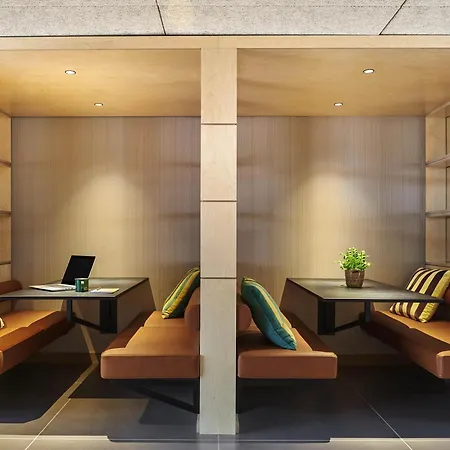 Greet Paris Porte De La Chapelle - Arena