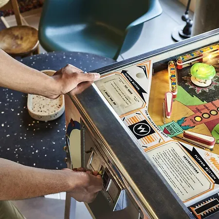 Greet Paris Porte De La Chapelle - Arena ホテル 2*