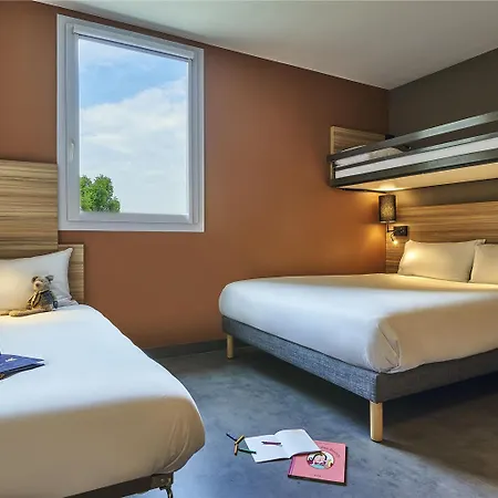 Greet Paris Porte De La Chapelle - Arena 2* サン＝ドニ