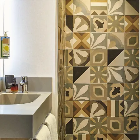 Hotel Greet Paris Nord 18è 2*