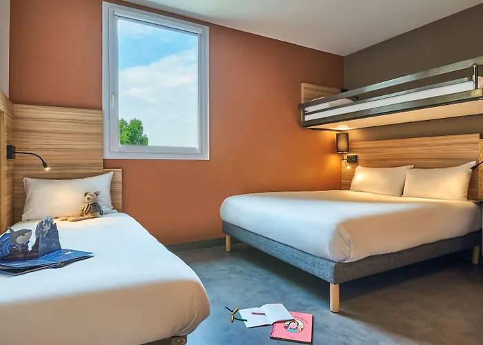 Greet Paris Porte De La Chapelle - Arena 2*