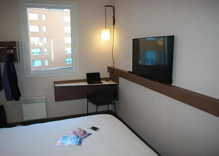 Greet Paris Porte De La Chapelle - Arena 2* Saint-Denis