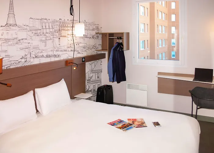 Greet Paris Porte De La Chapelle - Arena 2* Saint-Denis