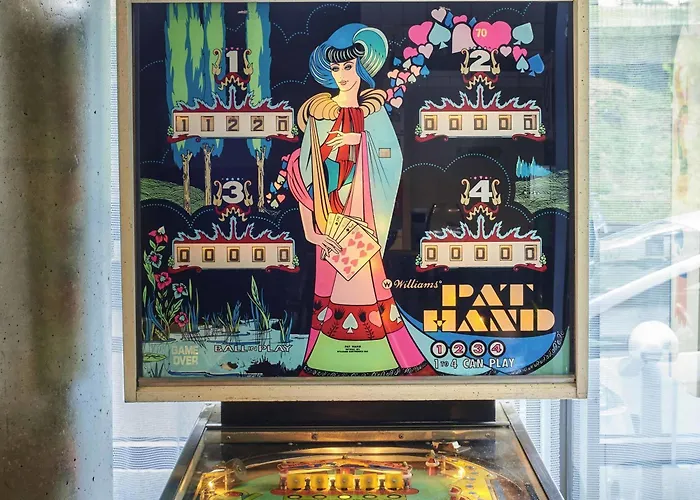 Greet Paris Porte De La Chapelle - Arena 2*