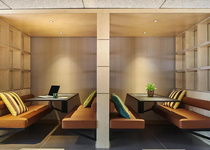 Greet Paris Porte De La Chapelle - Arena