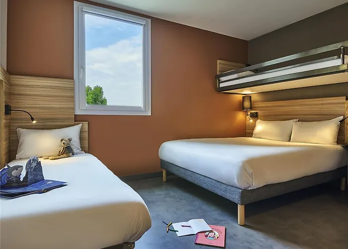 Greet Paris Porte De La Chapelle - Arena 2* Saint-Denis